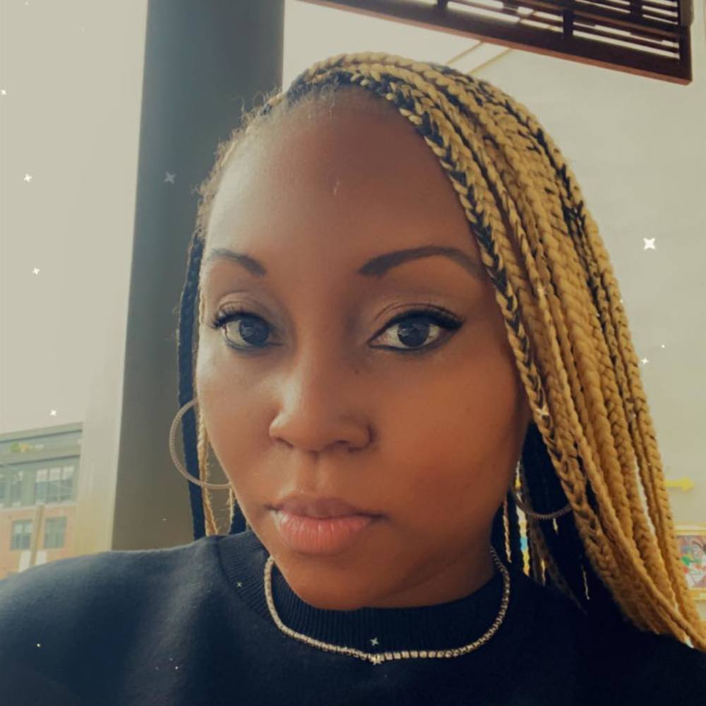 Meet your Posher, Kimberly